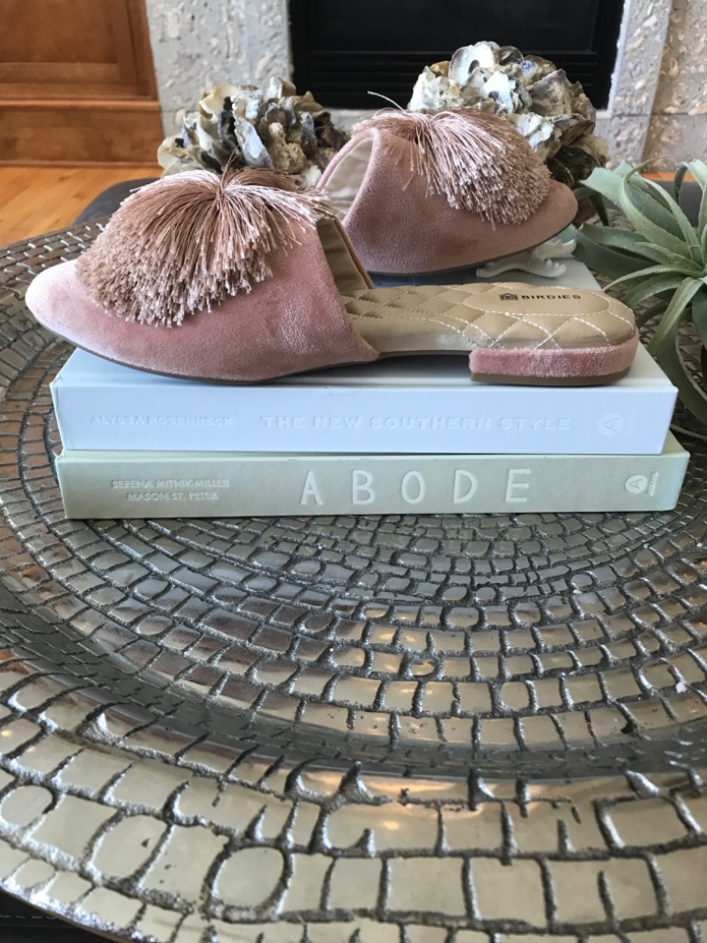 COQUETTE 🔥 BALLETCORE ROMANTIC VINTAGE INSPIRED PINK POM VELVET SLIDE - Picture 9 of 15